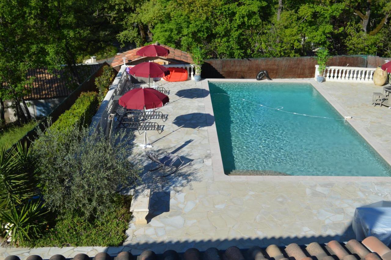 Villa Jalna Chambre, Suites Et Appartement Roquefort-les-Pins Luaran gambar
