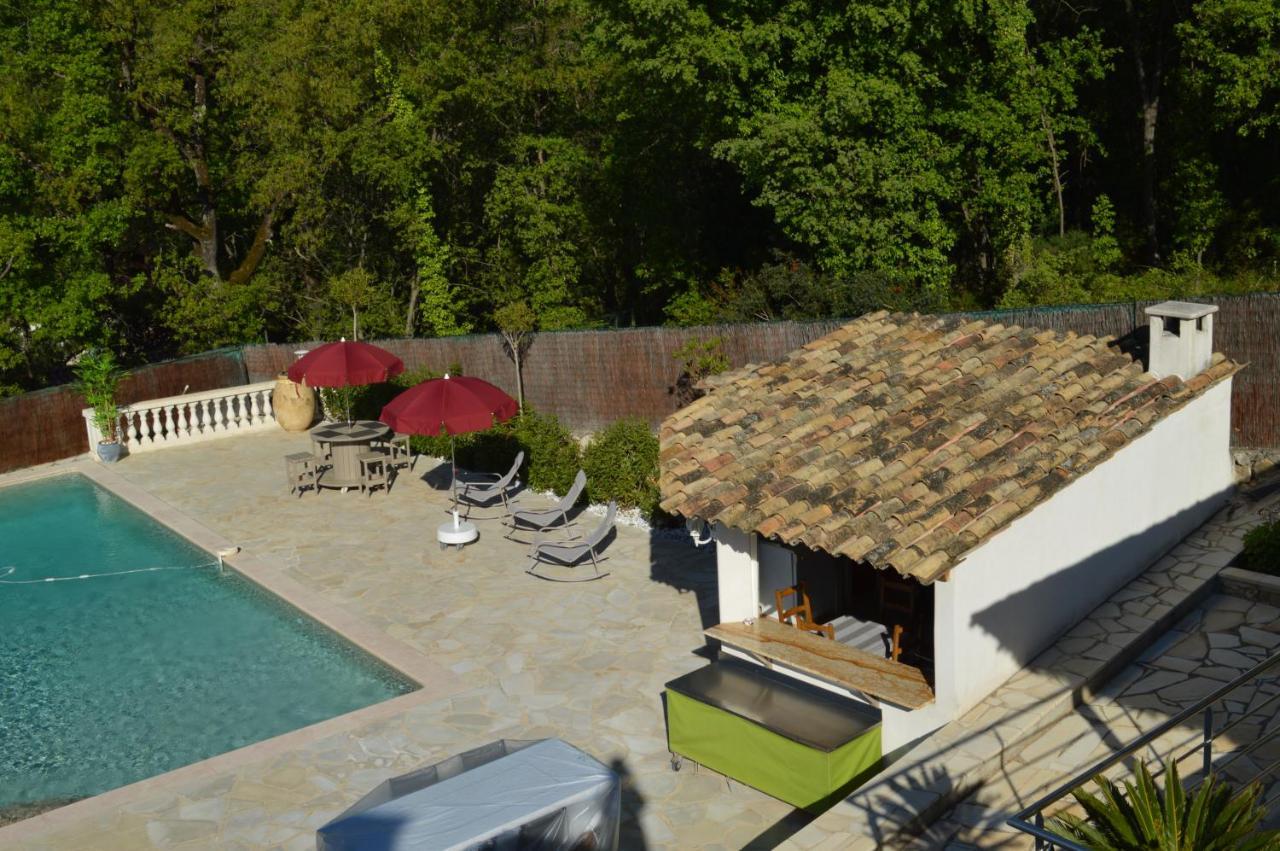 Villa Jalna Chambre, Suites Et Appartement Roquefort-les-Pins Luaran gambar